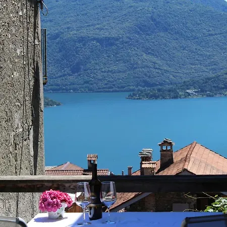 公寓 La Nicchia Comersee Vercana