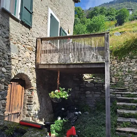 La Nicchia Comersee * Vercana