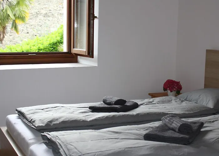 La Nicchia Comersee 아파트 *