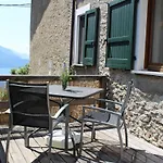 La Nicchia Comersee 아파트